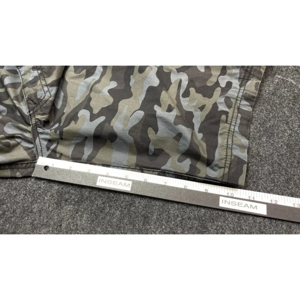 Lee Cargo Shorts Mens 46 Green Camo Extreme Motion Performance Tactical